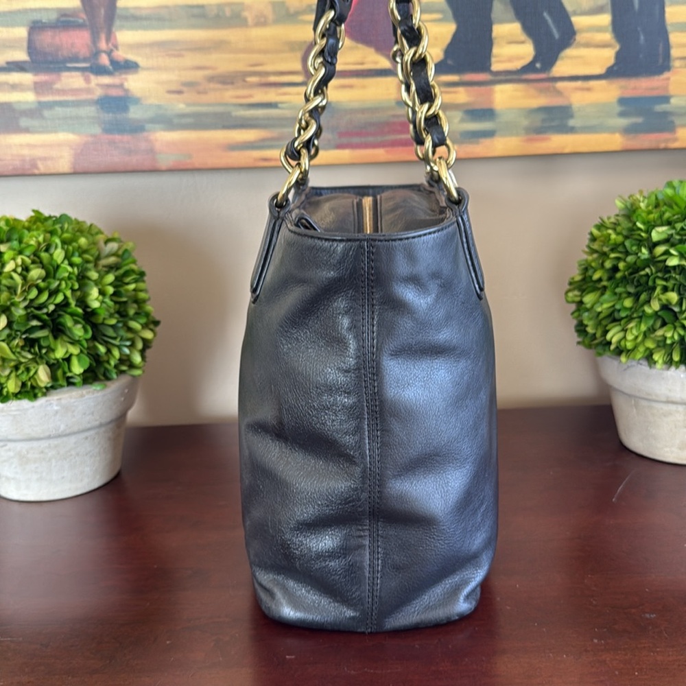 COACH MADISON 🖤💜BLACK💜🖤 PEBBLED LEATHER SHOULDER TOTE BAG 🌟EUC🌟 - Picture 11 of 17